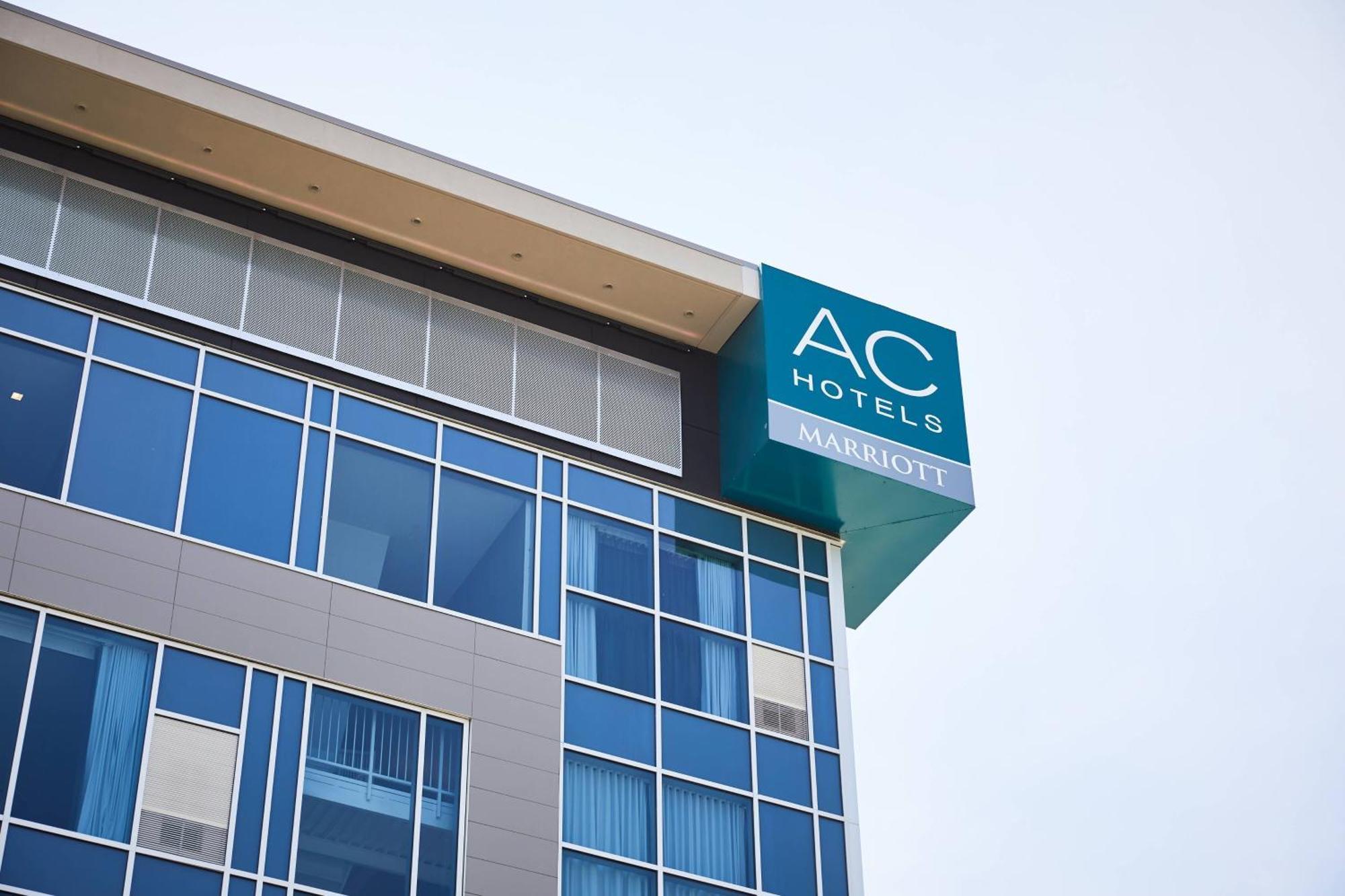 Ac Hotel By Marriott Minneapolis West End Saint Louis Park Bagian luar foto