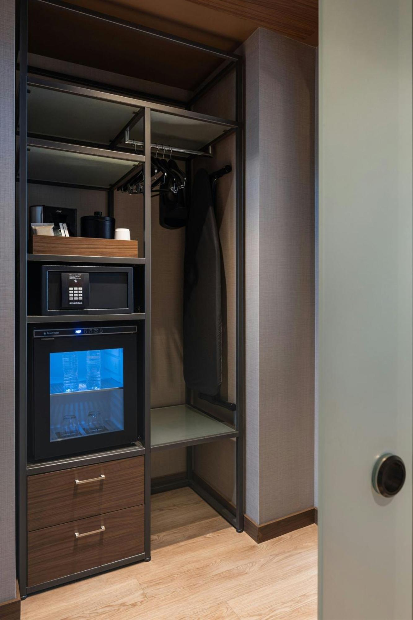 Ac Hotel By Marriott Minneapolis West End Saint Louis Park Bagian luar foto